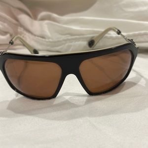 Vintage chrome heart sunglasses